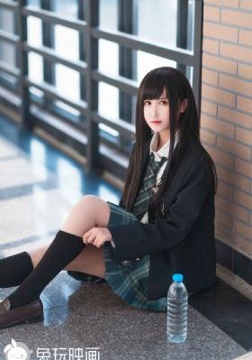 在被告后面