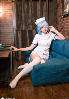 邓家佳