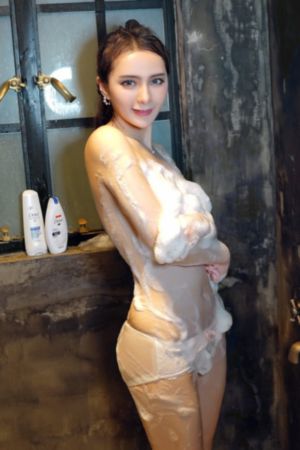 铁甲舰上的男人们