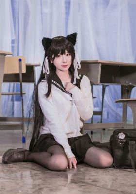 美女热舞