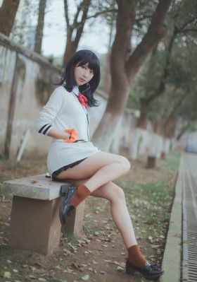 半人半鬼之女鬼上床