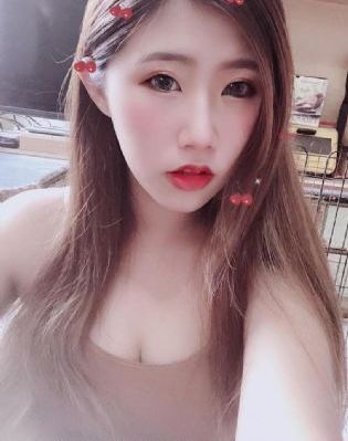 泳池娇娃